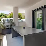Azulis 1 Pisano 2br With 2 Terraces, Garden & Parking, Aldo Moro 公寓 奧爾比亞