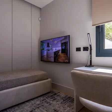 2br Luxurious Designer - Azulis1 - Garden - Free Parking Olbia