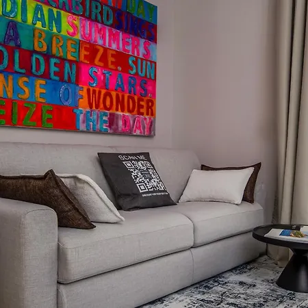 Azulis 1 Pisano 2br With 2 Terraces, Garden & Parking, Aldo Moro 아파트 *
