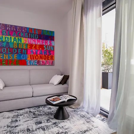 Azulis 1 Pisano 2br With 2 Terraces, Garden & Parking, Aldo Moro 올비아