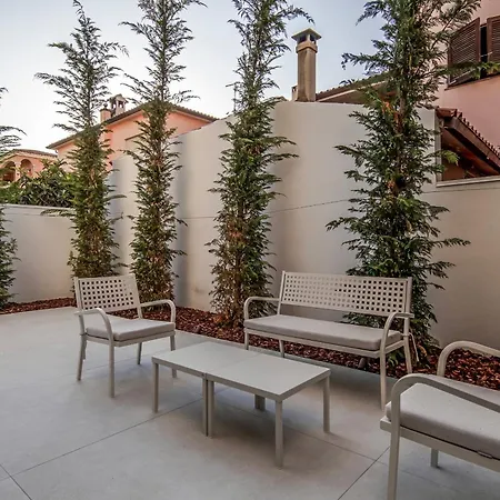 아파트 Azulis 1 Pisano 2br With 2 Terraces, Garden & Parking, Aldo Moro 올비아