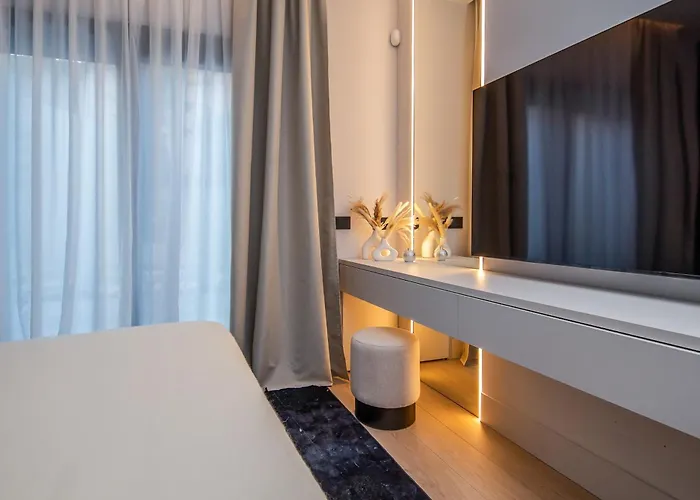 Apartment 2br Luxurious Designer - Azulis1 - Garden - Free Parking Olbia