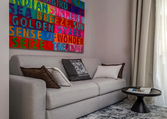 2br Luxurious Designer - Azulis1 - Garden - Free Parking Apartman *