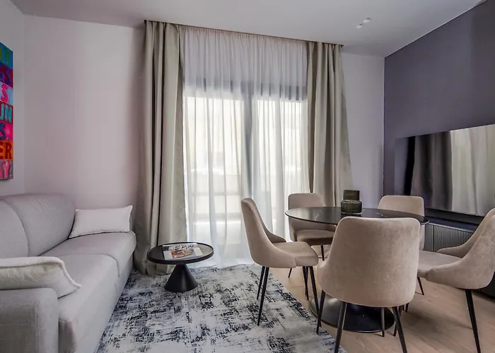 2br Luxurious Designer - Azulis1 - Garden - Free Parking Apartment Olbia