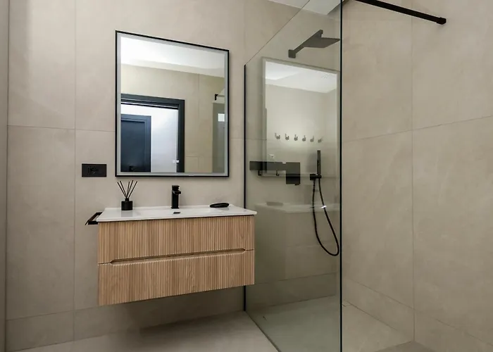 2br Luxurious Designer - Azulis1 - Garden - Free Parking