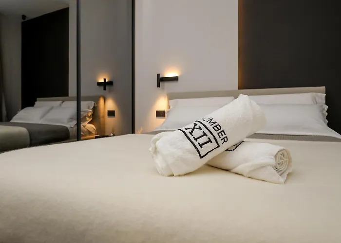 2br Luxurious Designer - Azulis1 - Garden - Free Parking Apartman