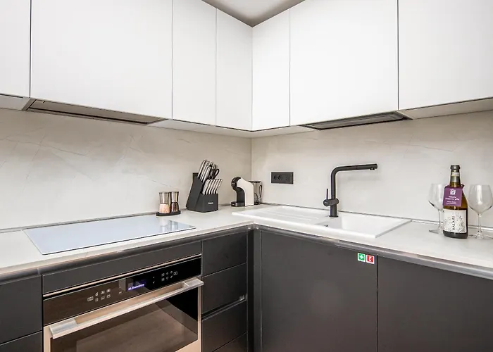 2br Luxurious Designer - Azulis1 - Garden - Free Parking * Olbia