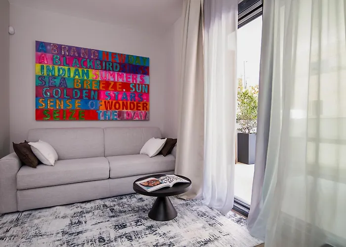 2br Luxurious Designer - Azulis1 - Garden - Free Parking Olbia